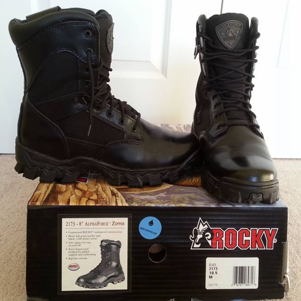 Rocky waterproof construction boots 10.5
